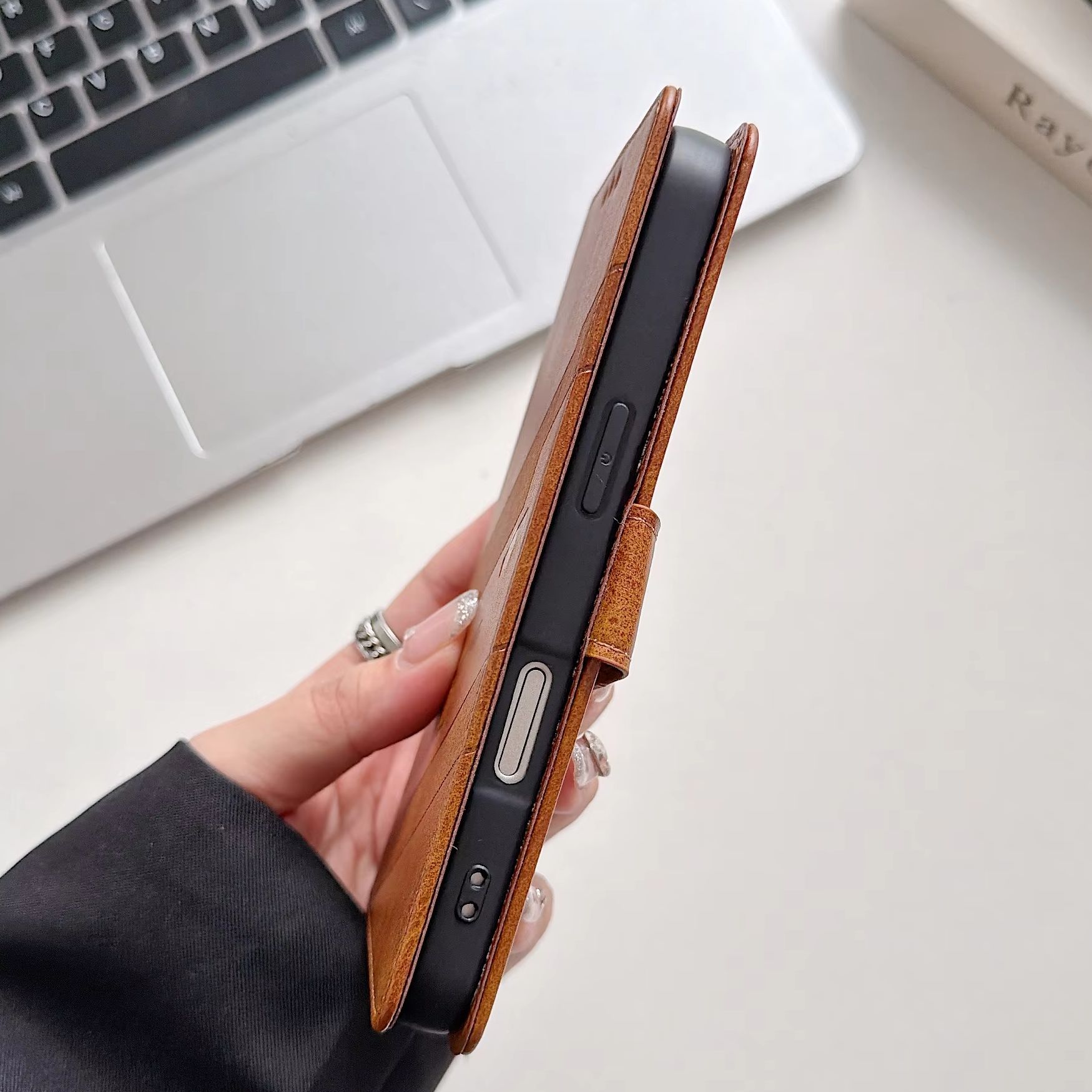iPhone 17 E 16 15 14 13 12 11  - Leather Card Wallet incelemesi ve fiyatı